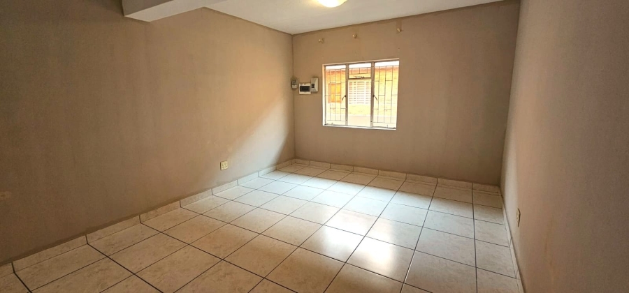 To Let 3 Bedroom Property for Rent in Rustenburg Central North West